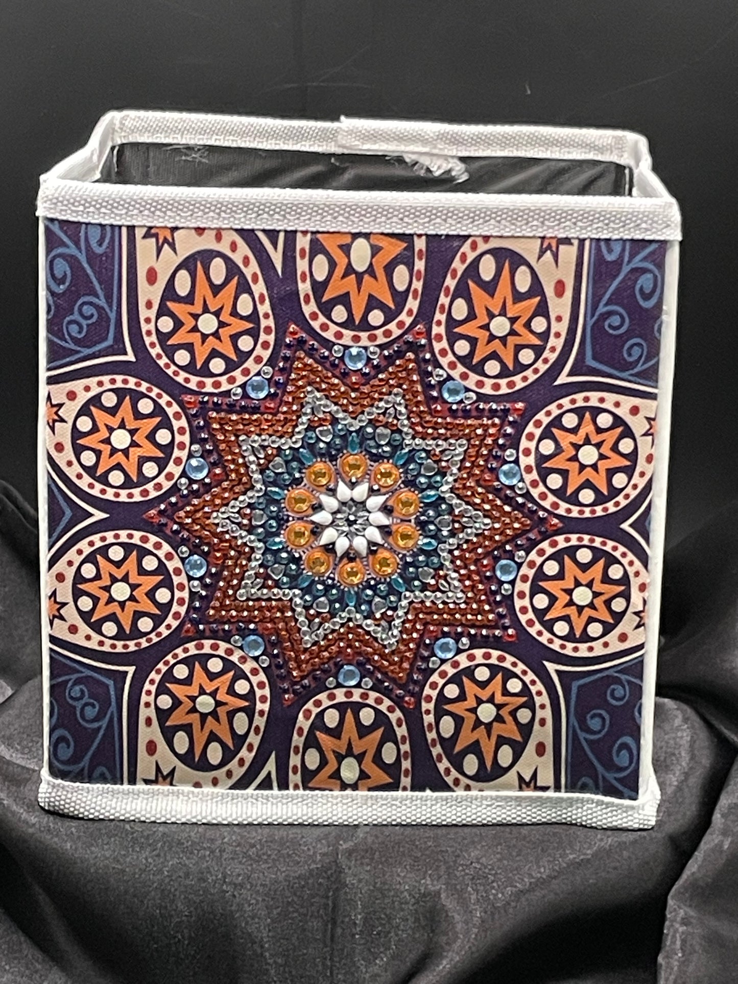 Diamond art storage box