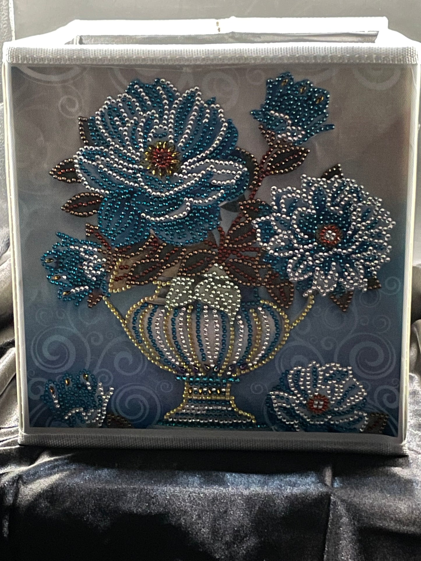 Diamond art storage box